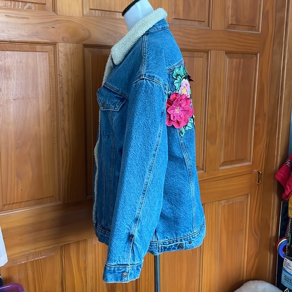 Levi Strauss Denim Sugar Skull Floral Dia de Los Muertos Sherpa Lined Jacket - Picture 11 of 13